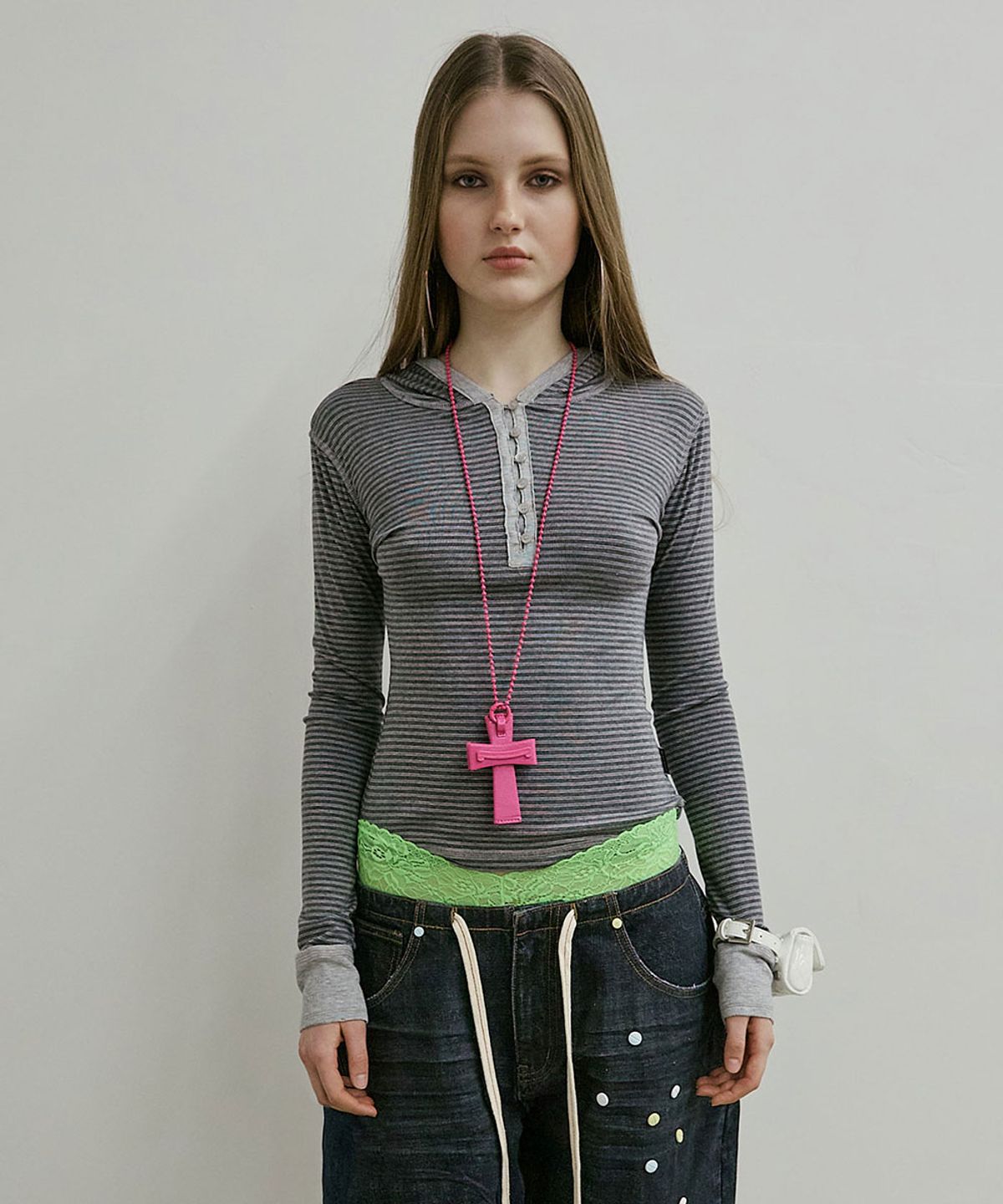 스컬프터(SCULPTOR) Striped Button Down Hoodie Charcoal