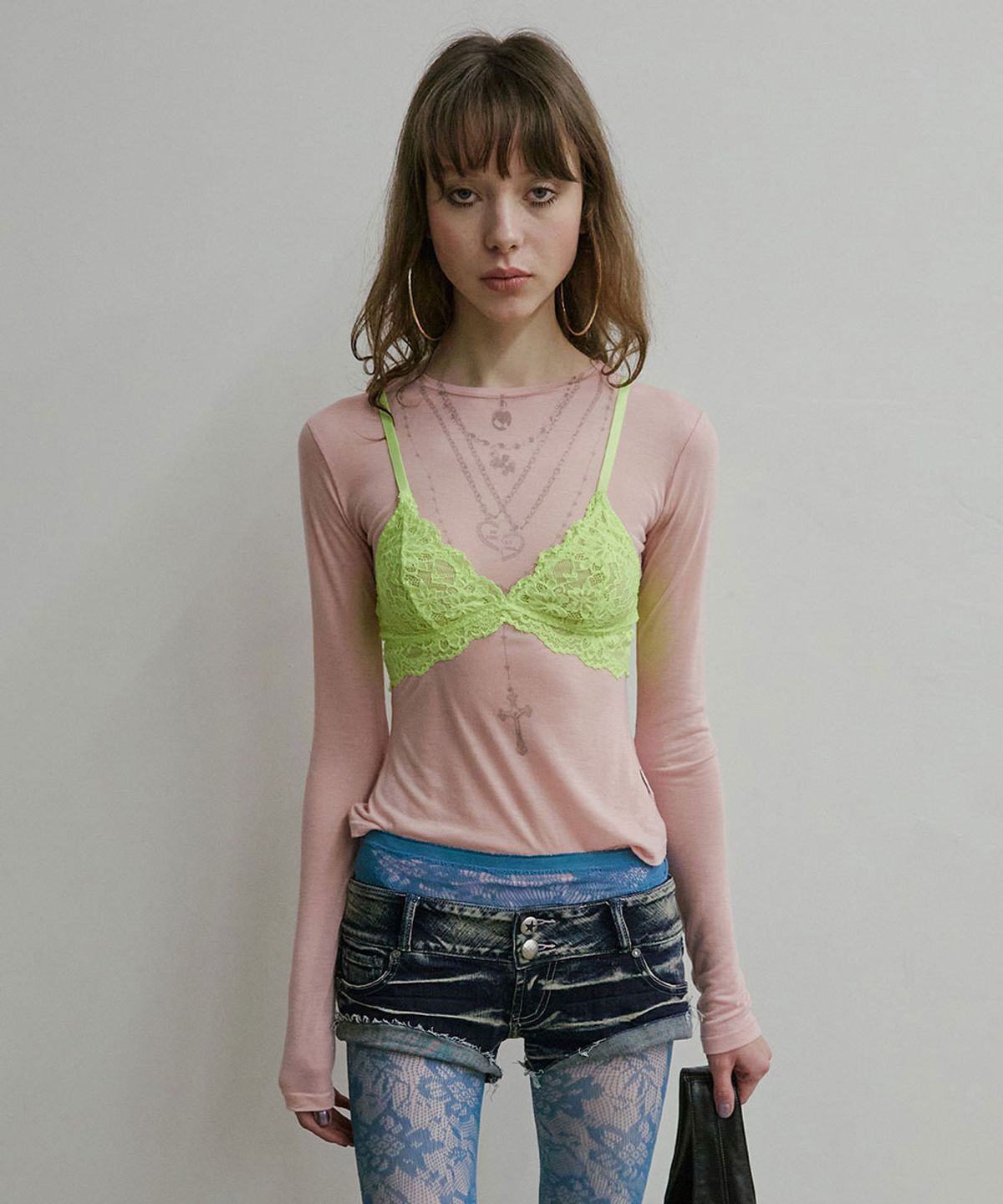 스컬프터(SCULPTOR) Faux Necklace Tee Baby Pink