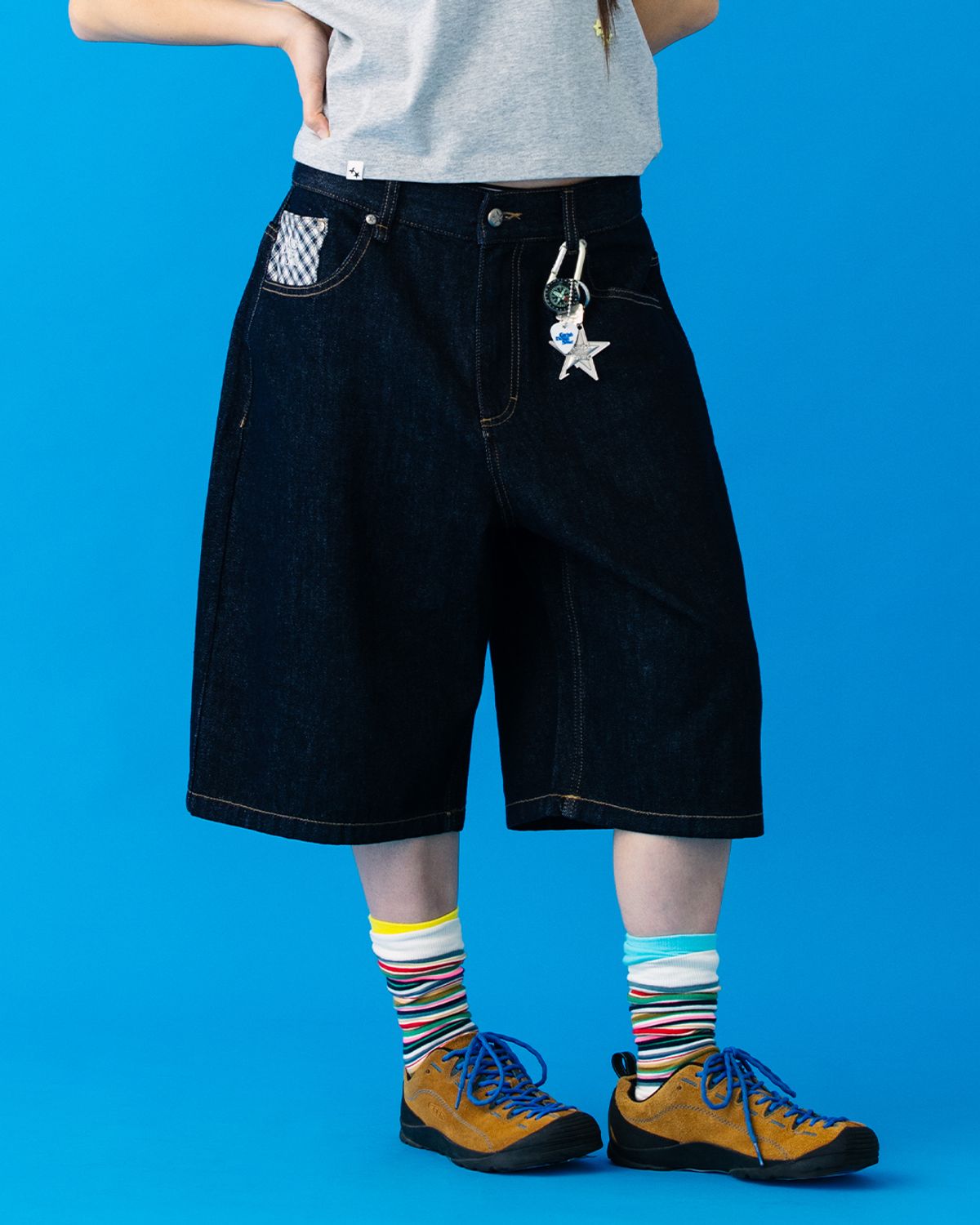 카비시(CAVISH) CHECK APPLIQUE DENIM SHORTS BLUE(CV2GMFD160A)