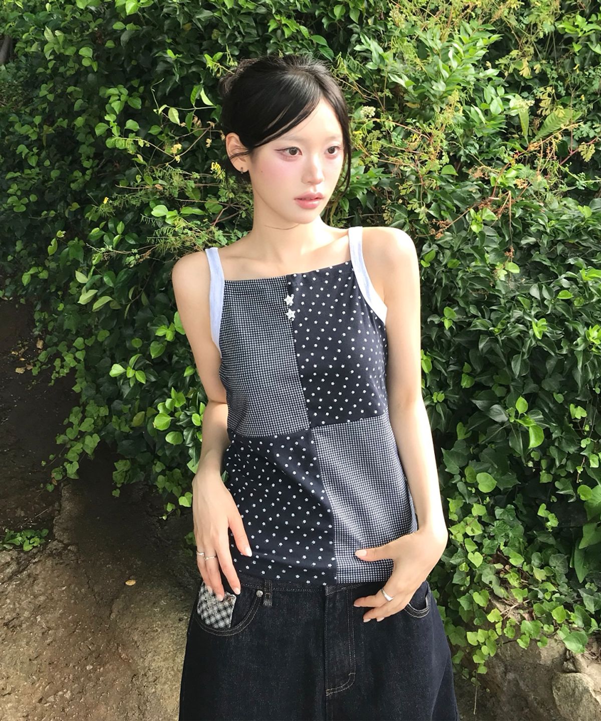 카비시(CAVISH) MIX PATCH SLEEVELESS NAVY(CV2GMFT580A)