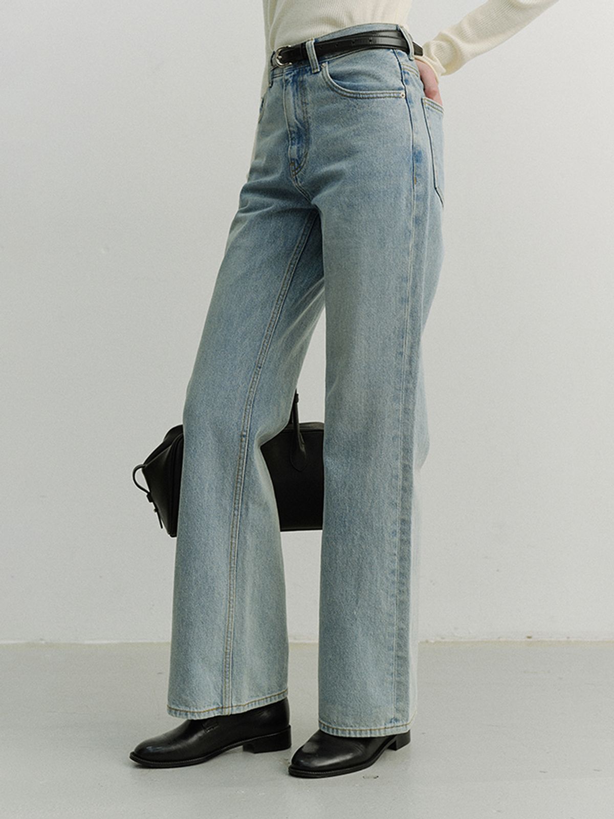 던스트(DUNST) RELAXED FLARED JEANS_UDPA6A211_LIGHT BLUE