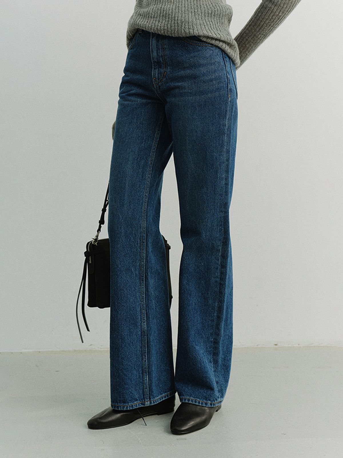 던스트(DUNST) RELAXED FLARED JEANS_UDPA6A211_CLASSIC BLUE