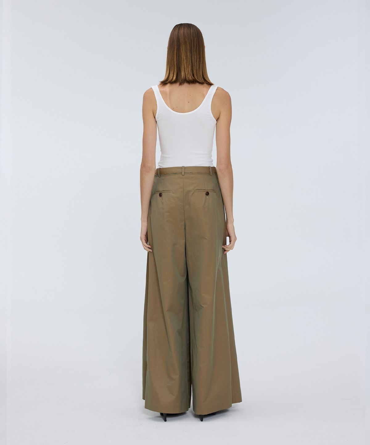 므아므(MMAM) Wide pin tuck pants