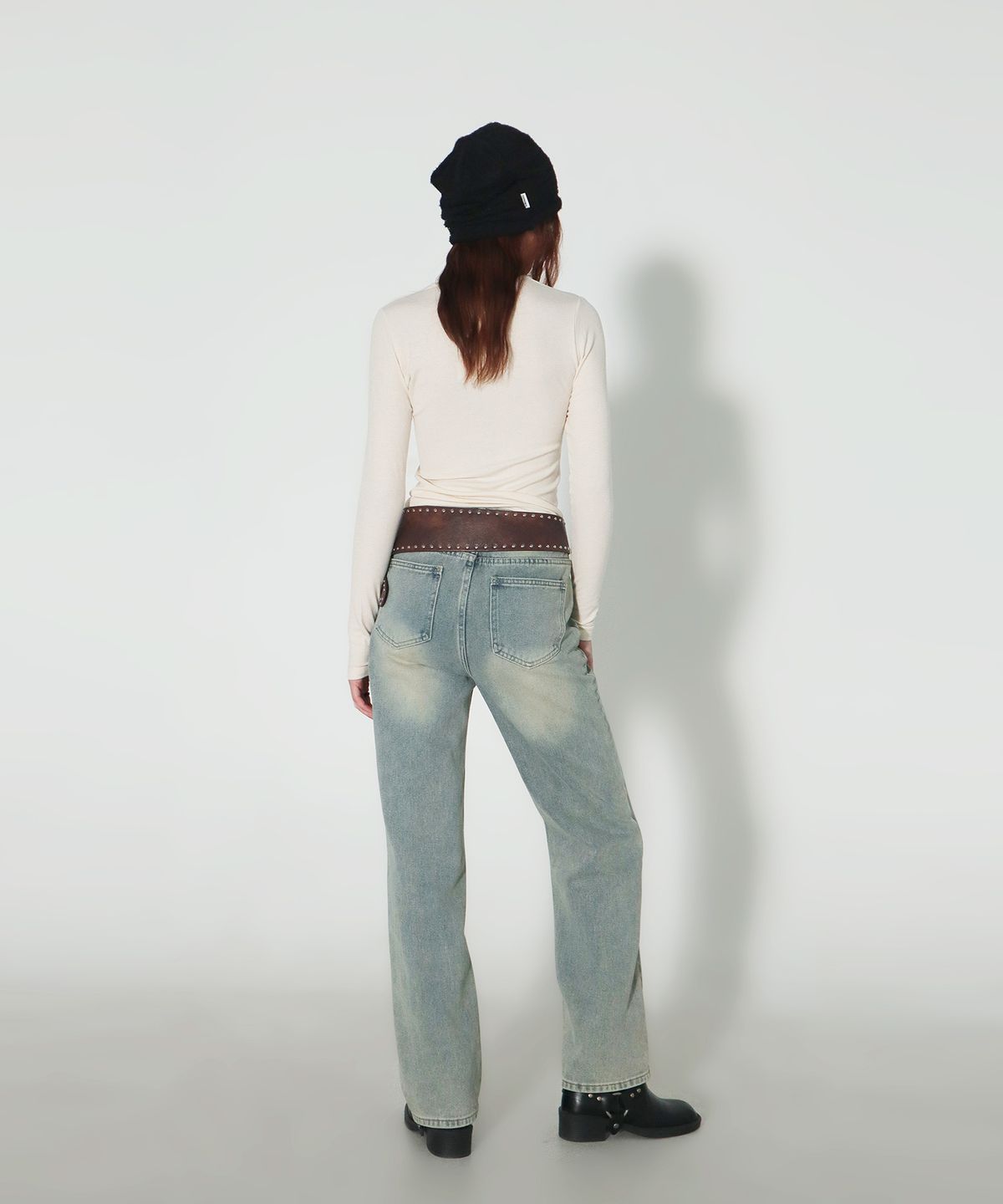 칙스(CHICKS) 빈티지 워싱 와이드핏 데님 팬츠 딥블루