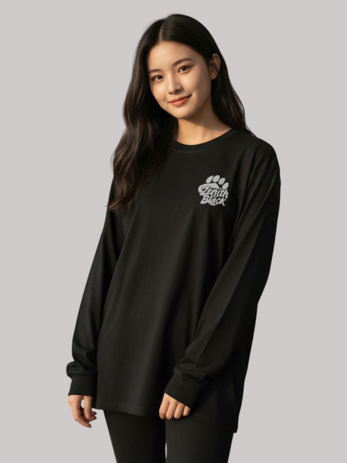 지블랙(ZBLACK) 베어풋그래피티  롱슬리브(BLACK-GREY PRINT)