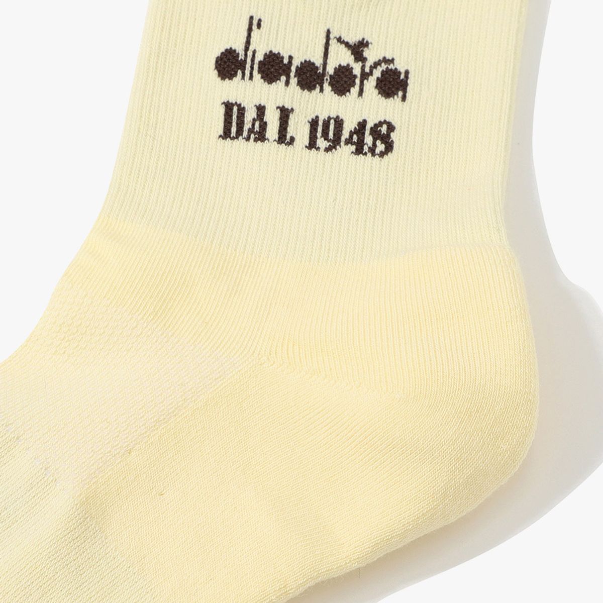 디아도라(diadora) 그래픽 와펜 크루 삭스 YELLOW