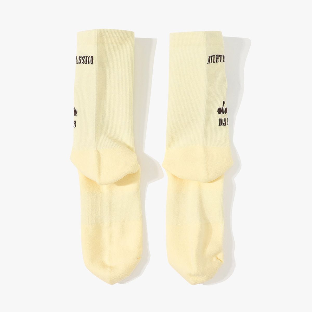 디아도라(diadora) 그래픽 와펜 크루 삭스 YELLOW