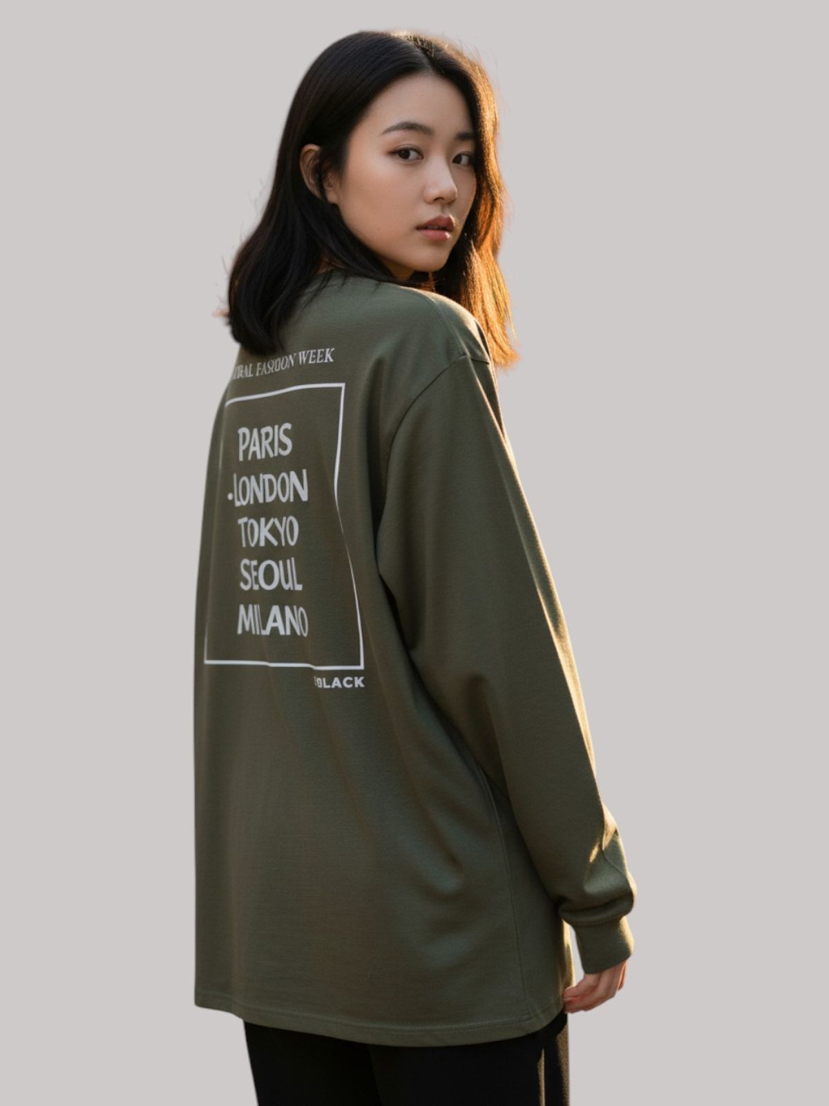 지블랙(ZBLACK) 패션위크 CITY  롱슬리브(KHAKI-WHITE PRINT)