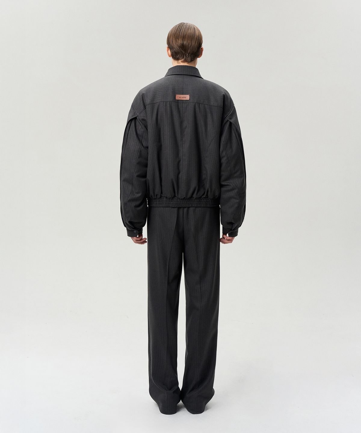 리이 맨(RERHEE MEN) SLIT SLEEVES DETAIL STRIPPED BOMBER JACKET