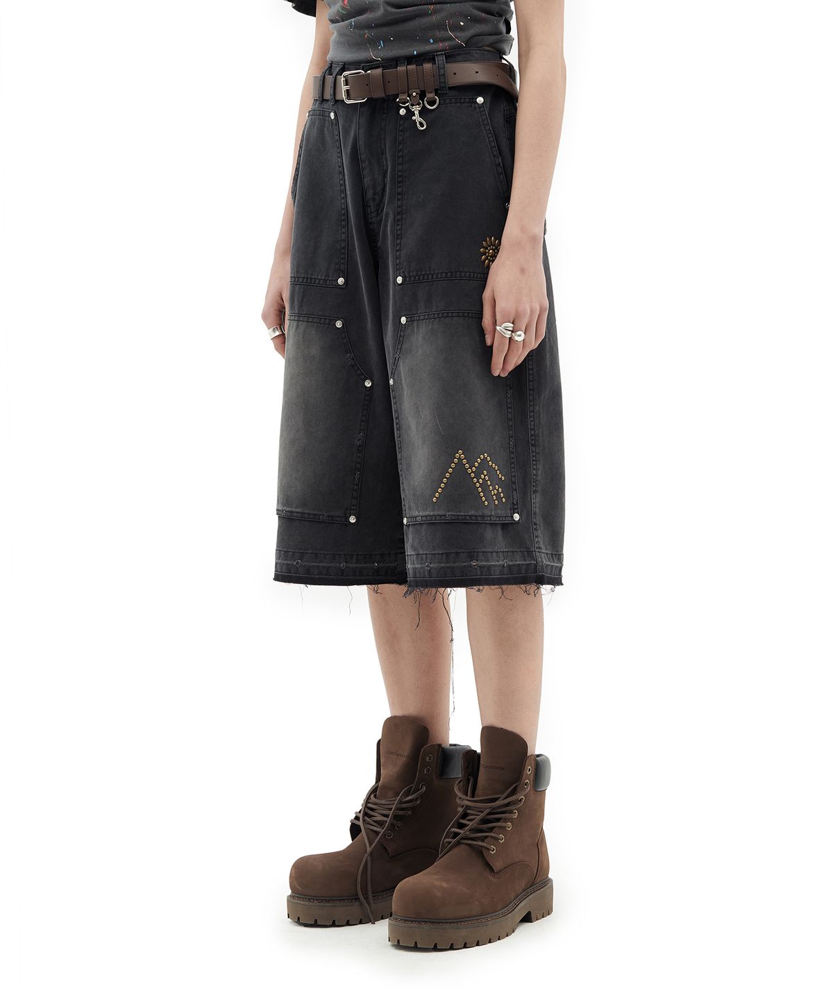 데프가먼츠(DEFGARMENTS) CARPENTER BERMUDA SHORTS [BLACK]