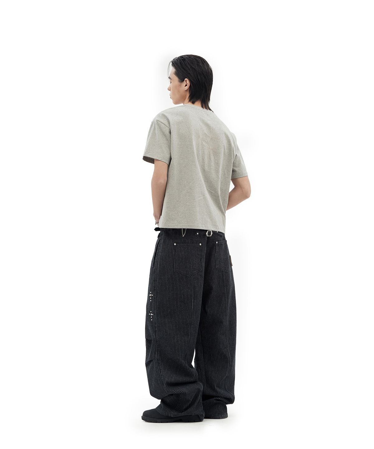 데프가먼츠(DEFGARMENTS) STUD PARACHUTE PANTS [STRIPE BLACK DENIM]