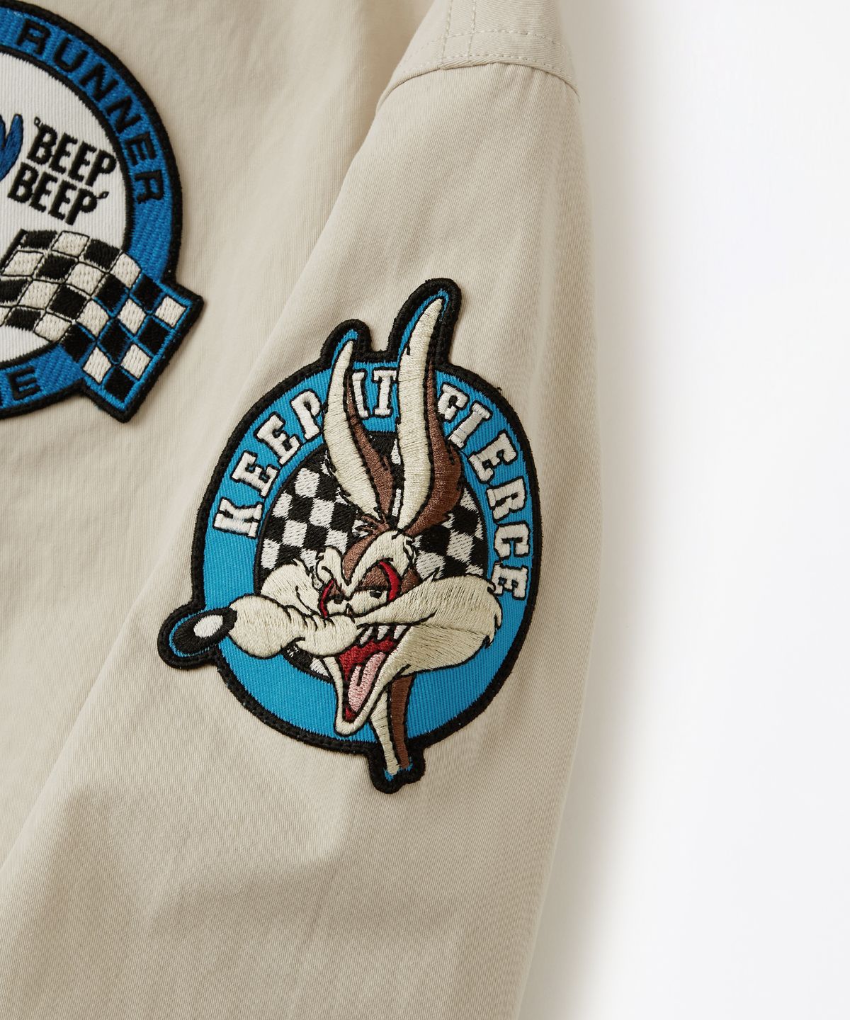 아웃스탠딩(OUTSTANDING) [LOONEY TUNES] RACING JACKET_IVORY