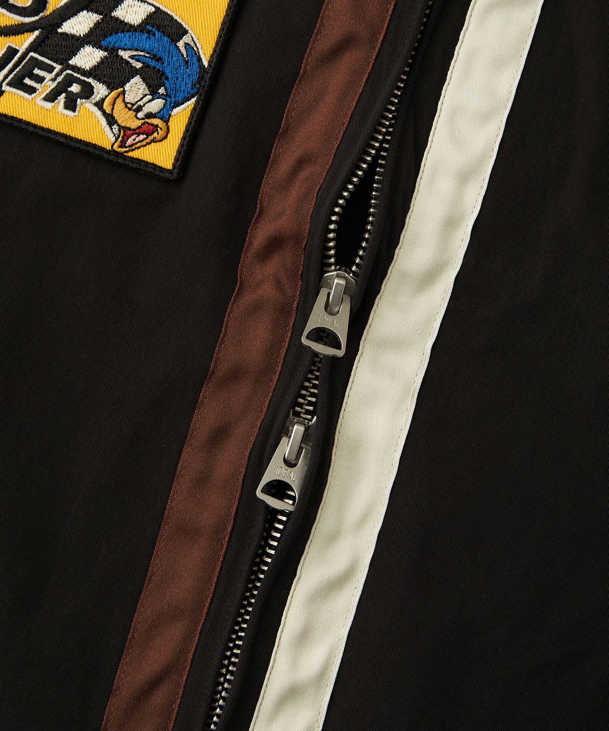 아웃스탠딩(OUTSTANDING) [LOONEY TUNES] RACING JACKET_BLACK