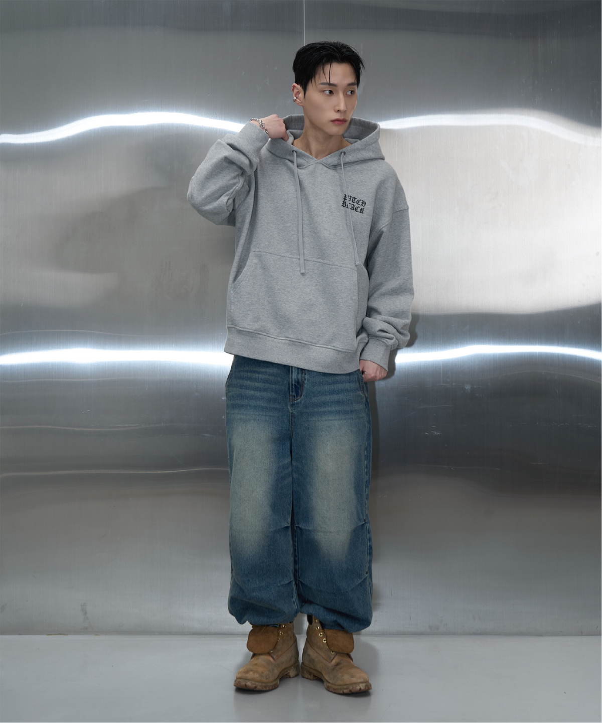 피치블랙(PITCHBLACK) BACK PRINTING LOGO HOODIE (MELANGE GREY)