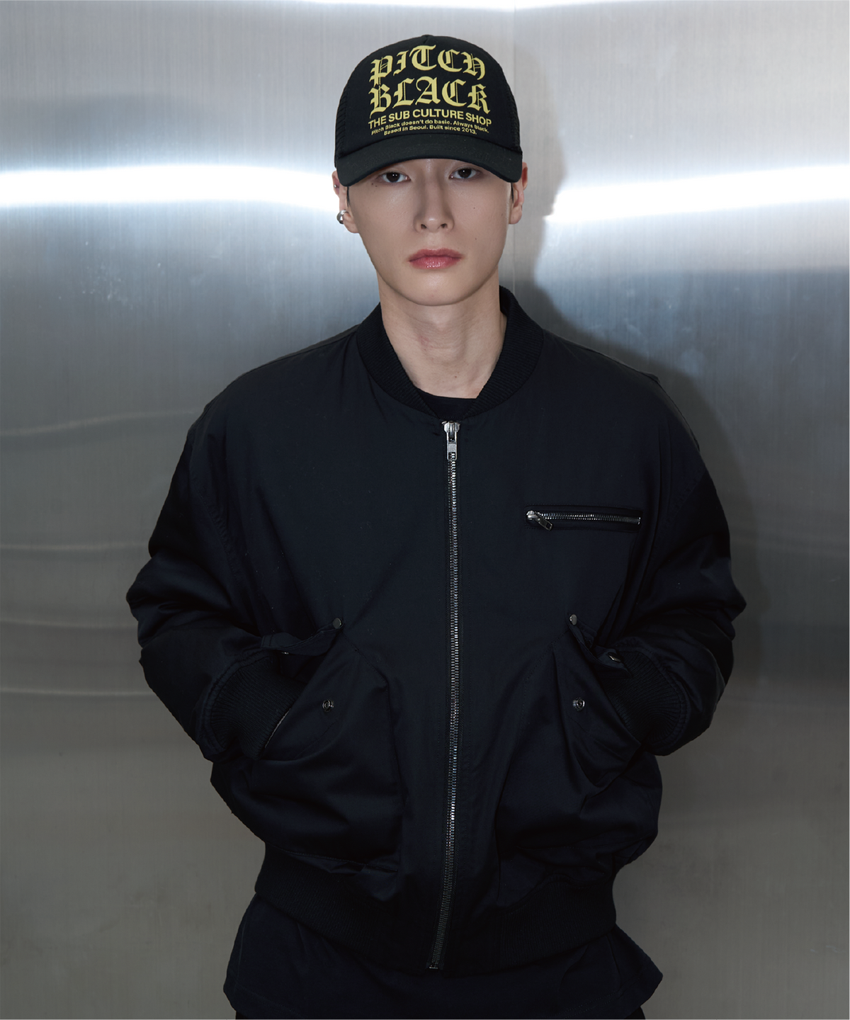 피치블랙(PITCHBLACK) UTILITY POCKET LOGO FLIGHT JARCKET (BLACK)
