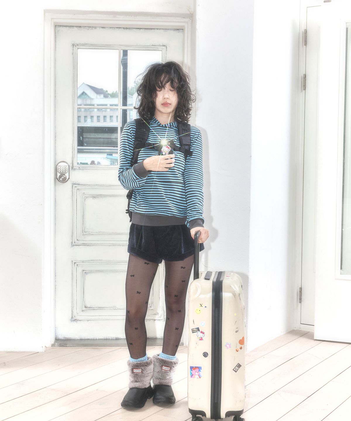 영마일웨어(0MILEWEAR) 블루 스트라이프 후드