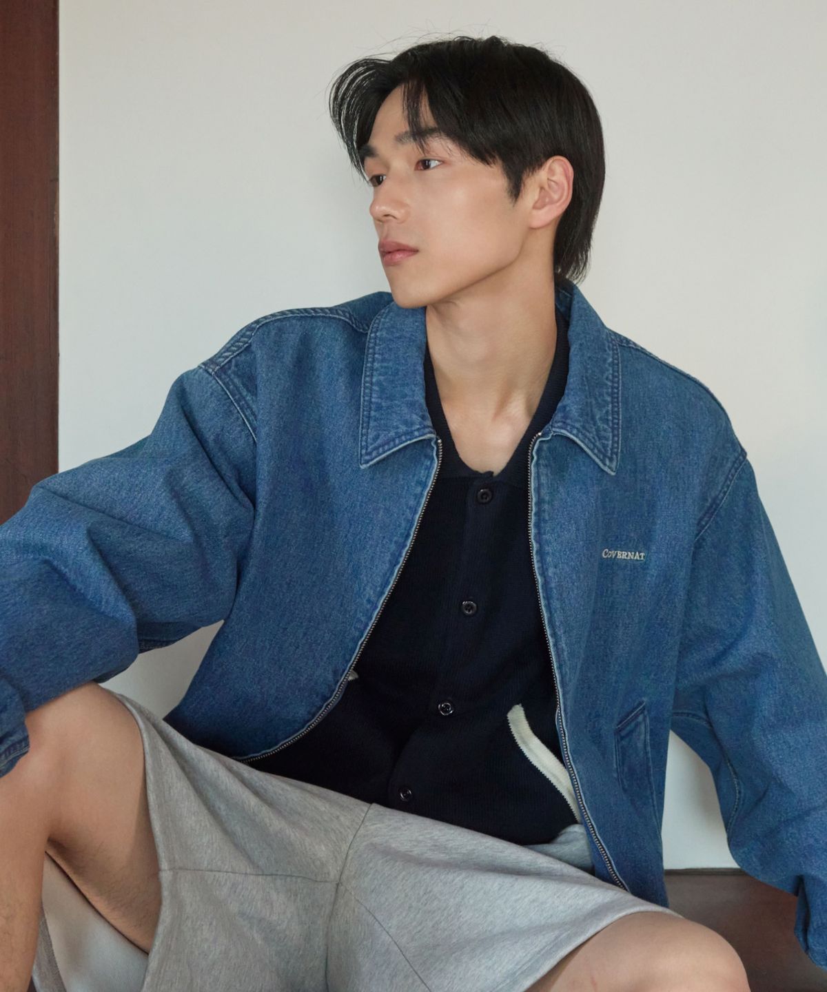 커버낫(COVERNAT) C 로고 레귤러 스웻 쇼츠 멜란지 그레이