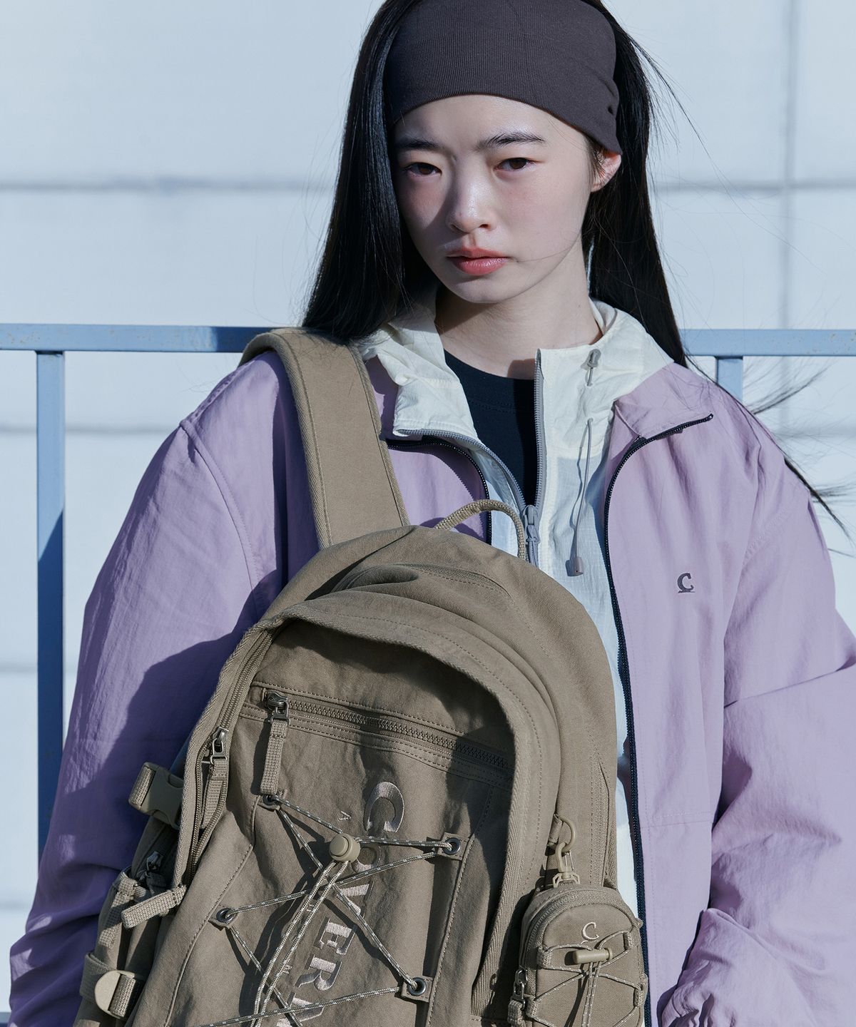 커버낫(COVERNAT) 나일론 트랙 자켓 차콜