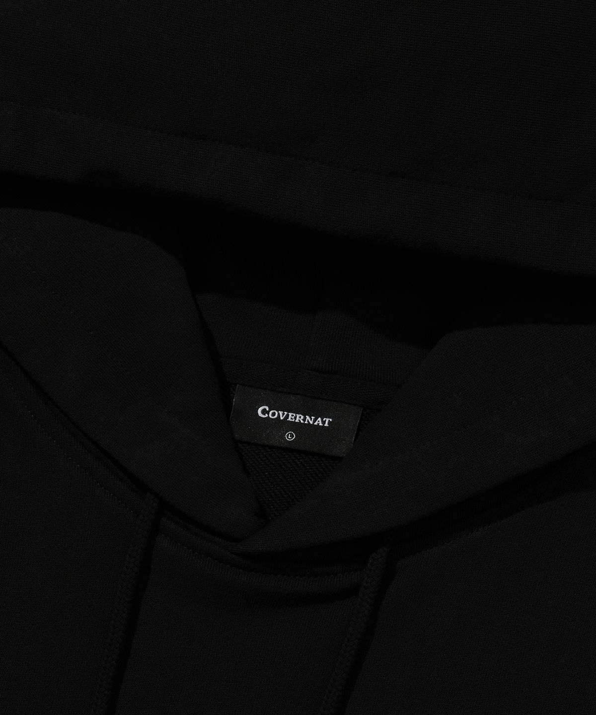 커버낫(COVERNAT) C 로고 후디 블랙
