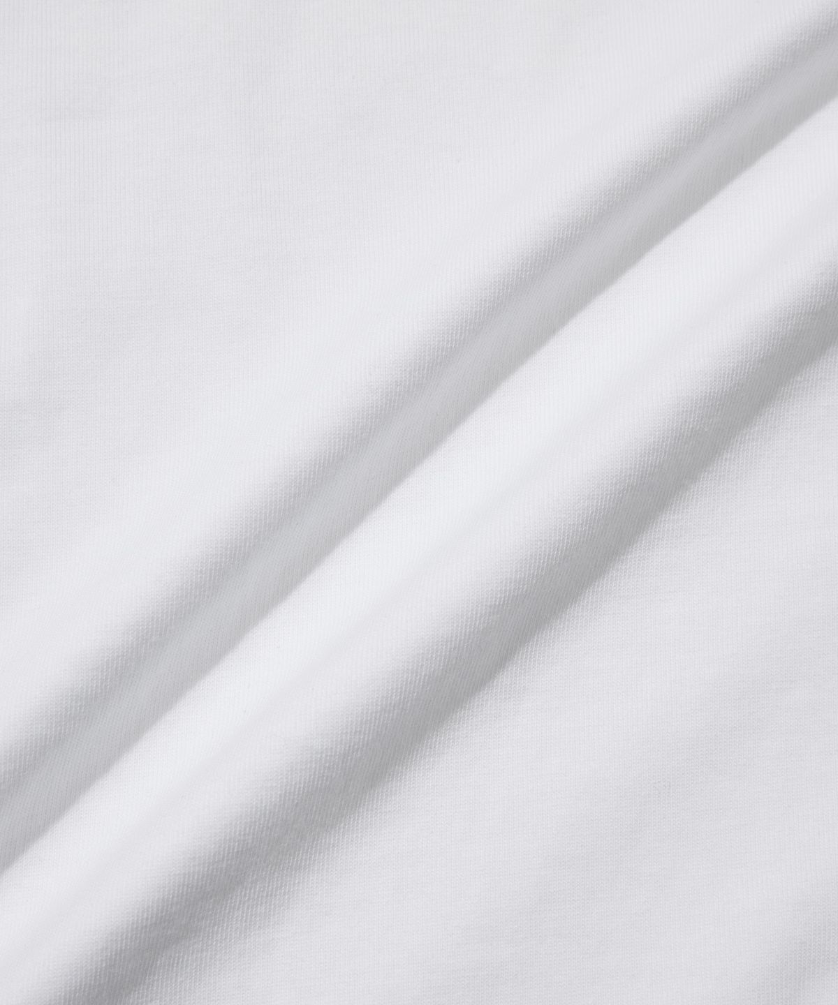커버낫(COVERNAT) 스몰 C 로고 롱슬리브 화이트