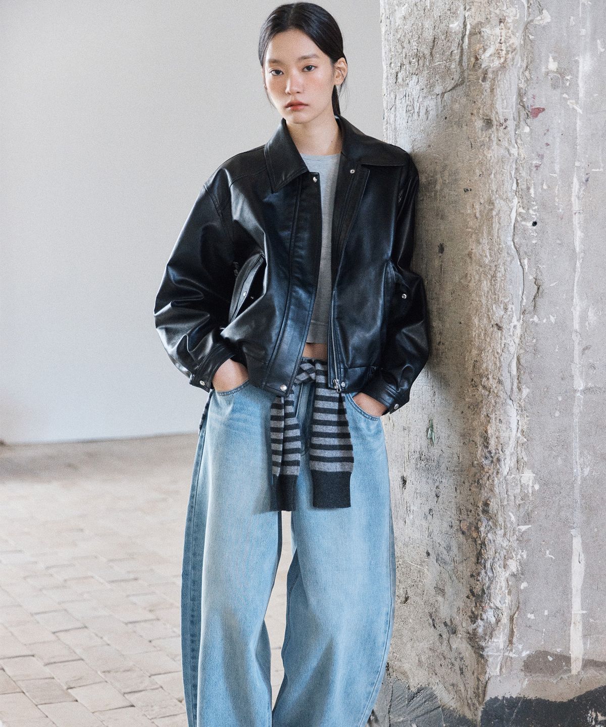 미쏘(MIXXO) 레이온 R넥 소프트 긴팔 티셔츠_MIWLWG90QA