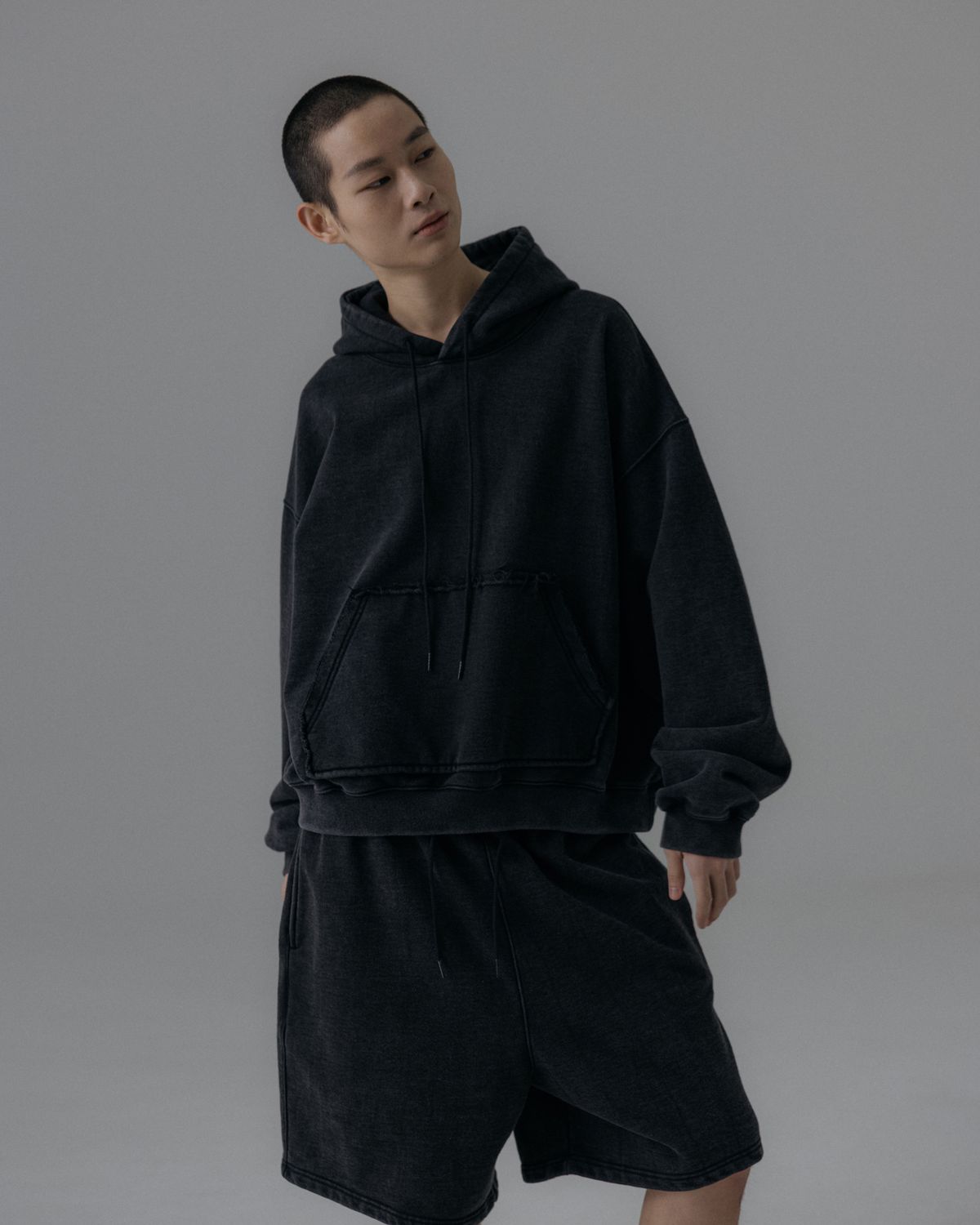 앵글런(ANGLAN) Heavyweight Washed Hoodie - Black