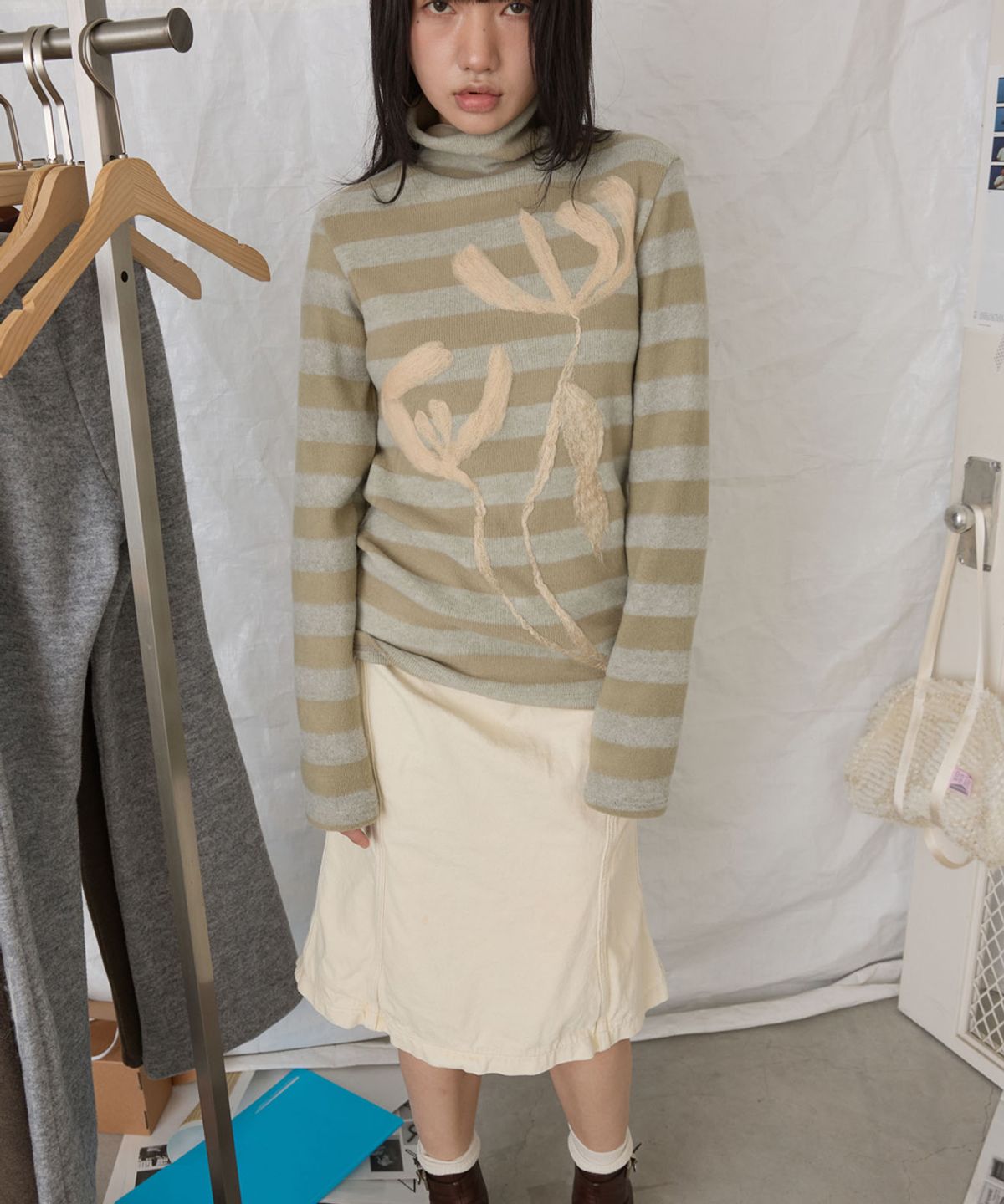 영마일웨어(0MILEWEAR) 펠트 플렌티 터틀넥 (green)