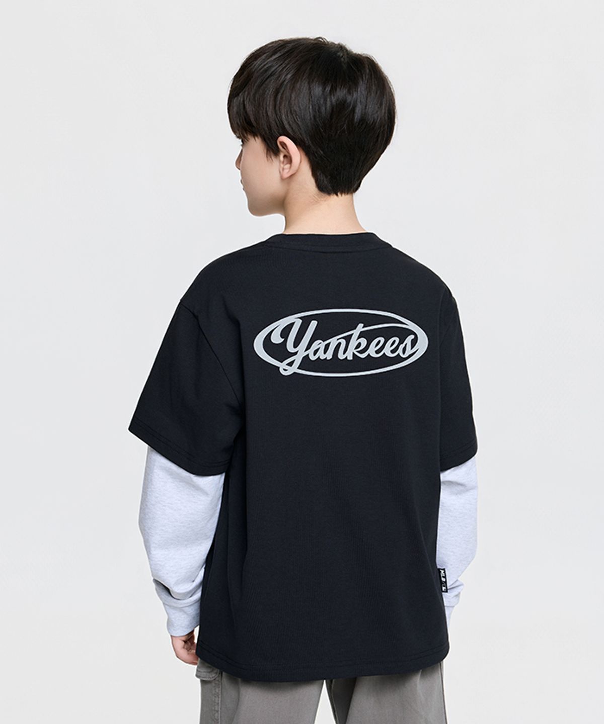 엠엘비 키즈(MLB KIDS) 아웃도어 베이직 포켓 긴팔 티셔츠 NY (Black)