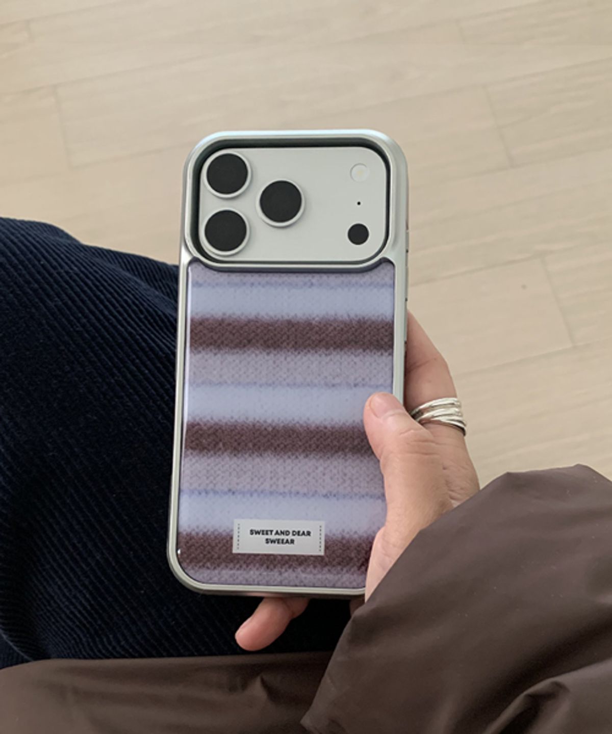 스위어(SWEEAR) BRUSHED BLUE BROWN CASE (글라스&에폭시)