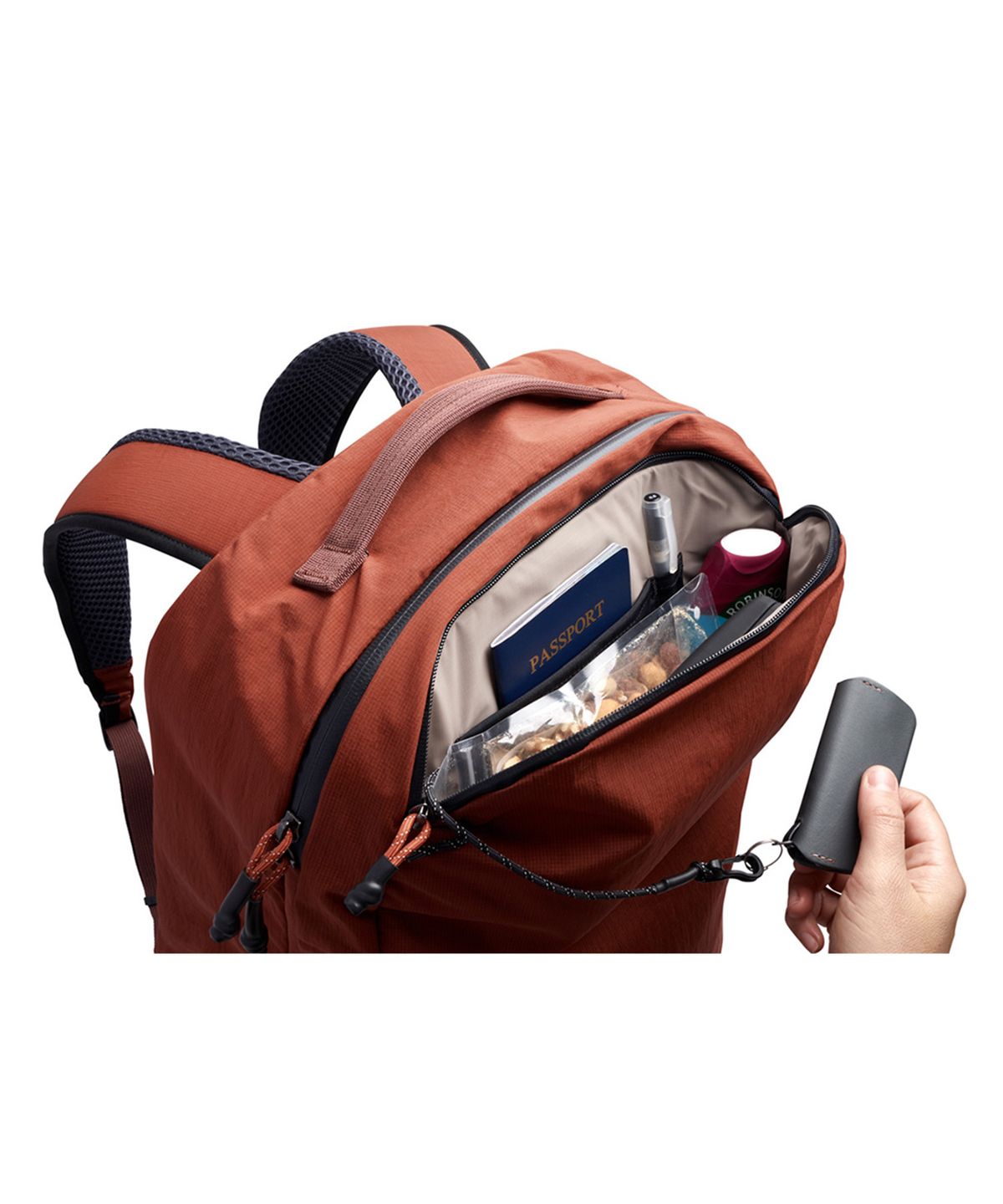 벨로이(BELLROY) 라이트 트래블 백팩 30L(BLPA-CLY-241) - 클레이