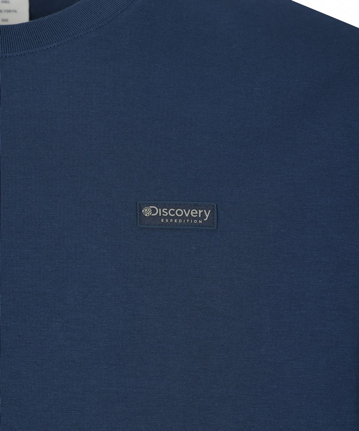 디스커버리 익스페디션(DISCOVERY EXPEDITION) 유니 프레시벤트 세미오버핏 스몰로고 반팔티셔츠 (D/INDIGO)