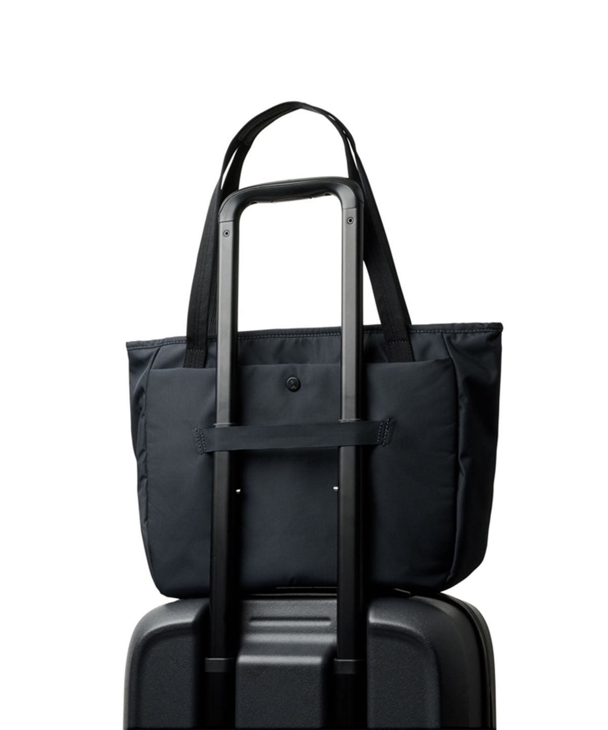 벨로이(BELLROY) 도쿄 원더 12L 토트백(BTAA-NAV-245) - 네이비