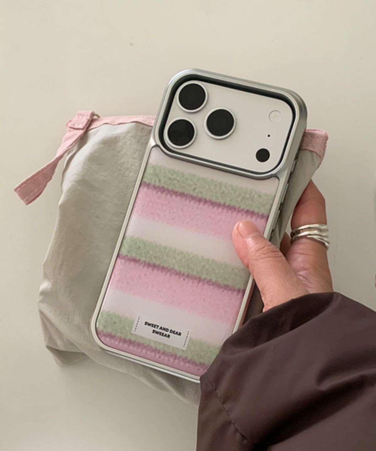 스위어(SWEEAR) BRUSHED PINK OLIVE CASE (글라스&에폭시)