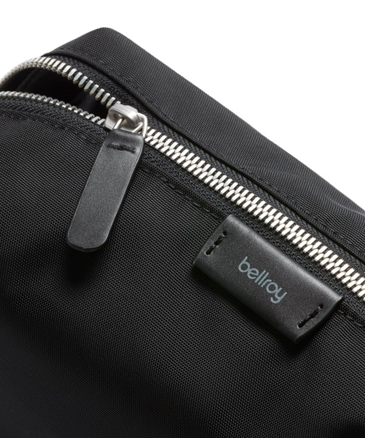 벨로이(BELLROY) Toiletry 키트 플러스 파우치(EDKC-BLK-215) - 블랙