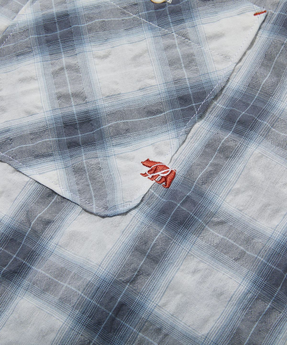 펜필드(PENFIELD) 옴브레 시어서커 오픈카라 셔츠 블루_FS1WR54U