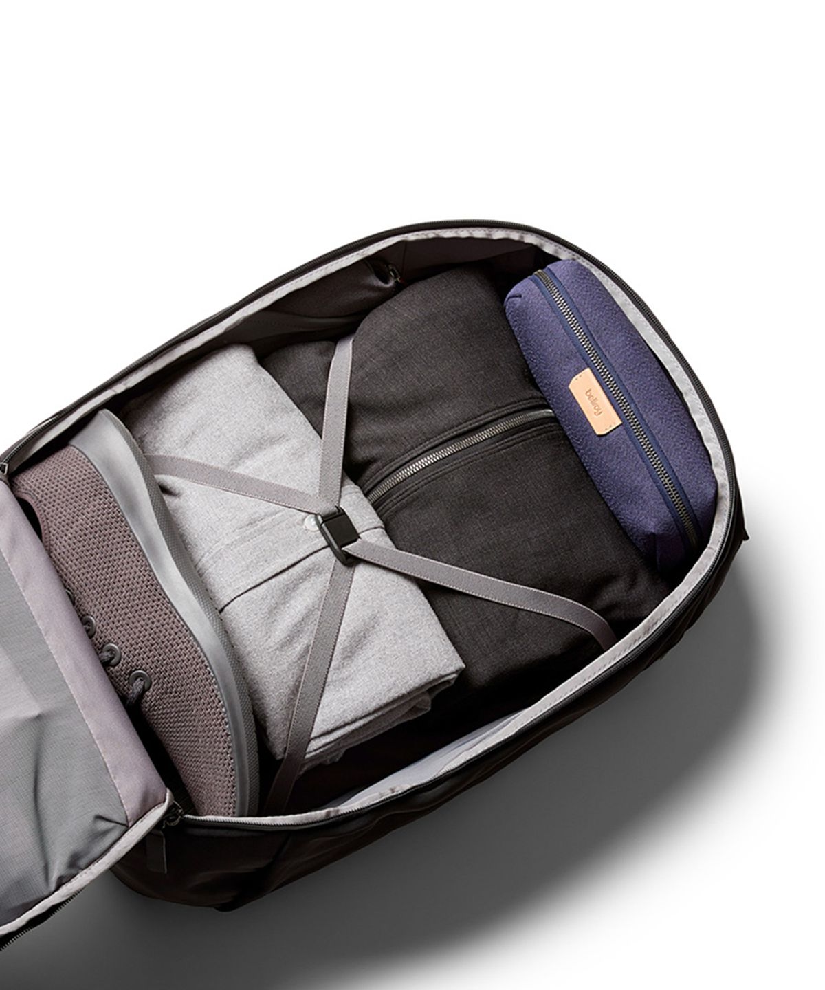 벨로이(BELLROY) Transit Plus 백팩(BTPA-BLK-215) - 블랙