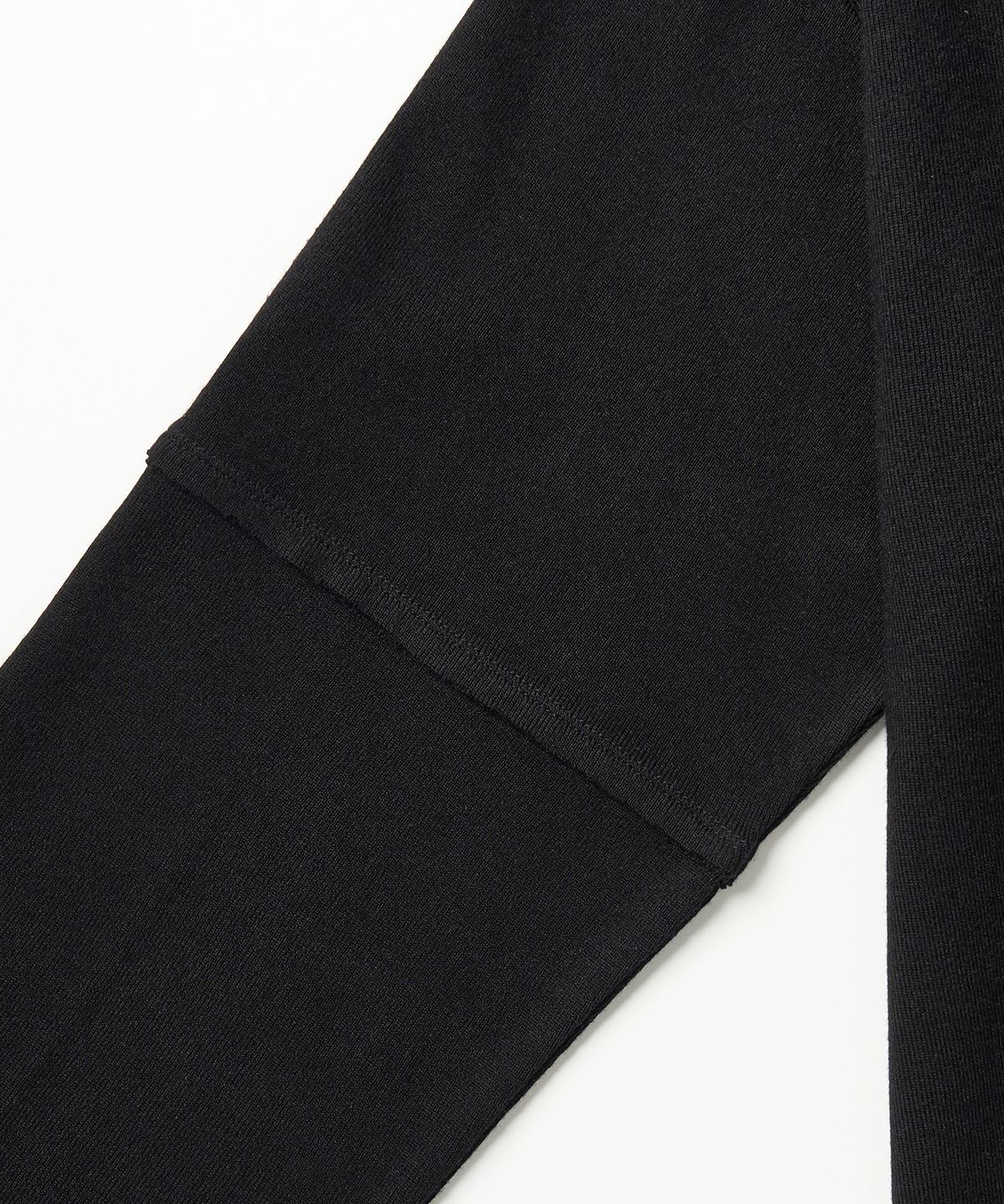 엑스컨테이너(EXCONTAINER) 히든 레이어 포켓 롱 슬리브(BLACK)