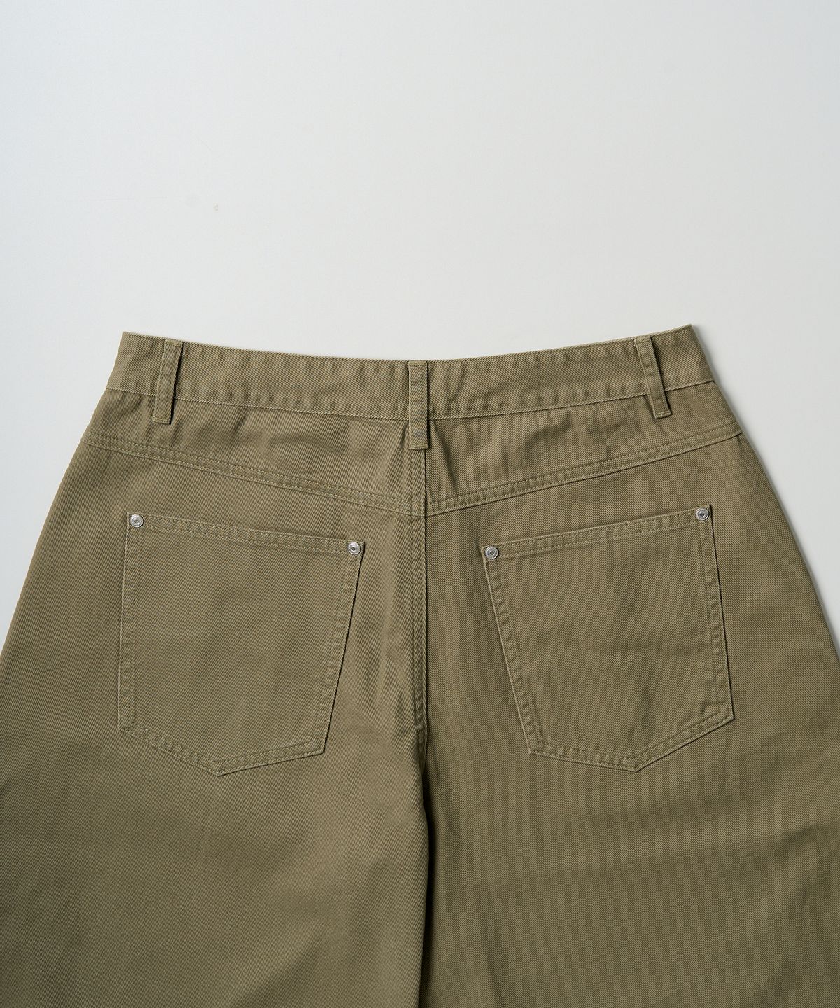 엑스컨테이너(EXCONTAINER) 유틸리티 다트 코튼 팬츠 (KHAKI BEIGE)