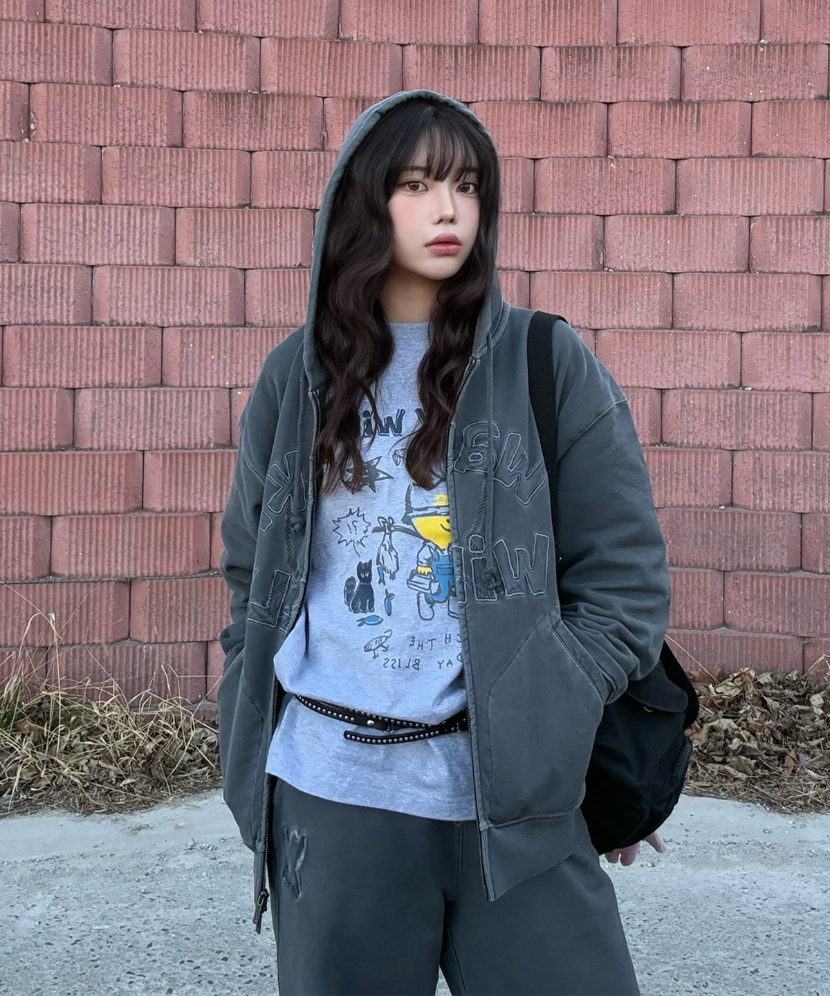 와키윌리(WACKY WILLY) 피그먼트 빈티지 후드집업 차콜