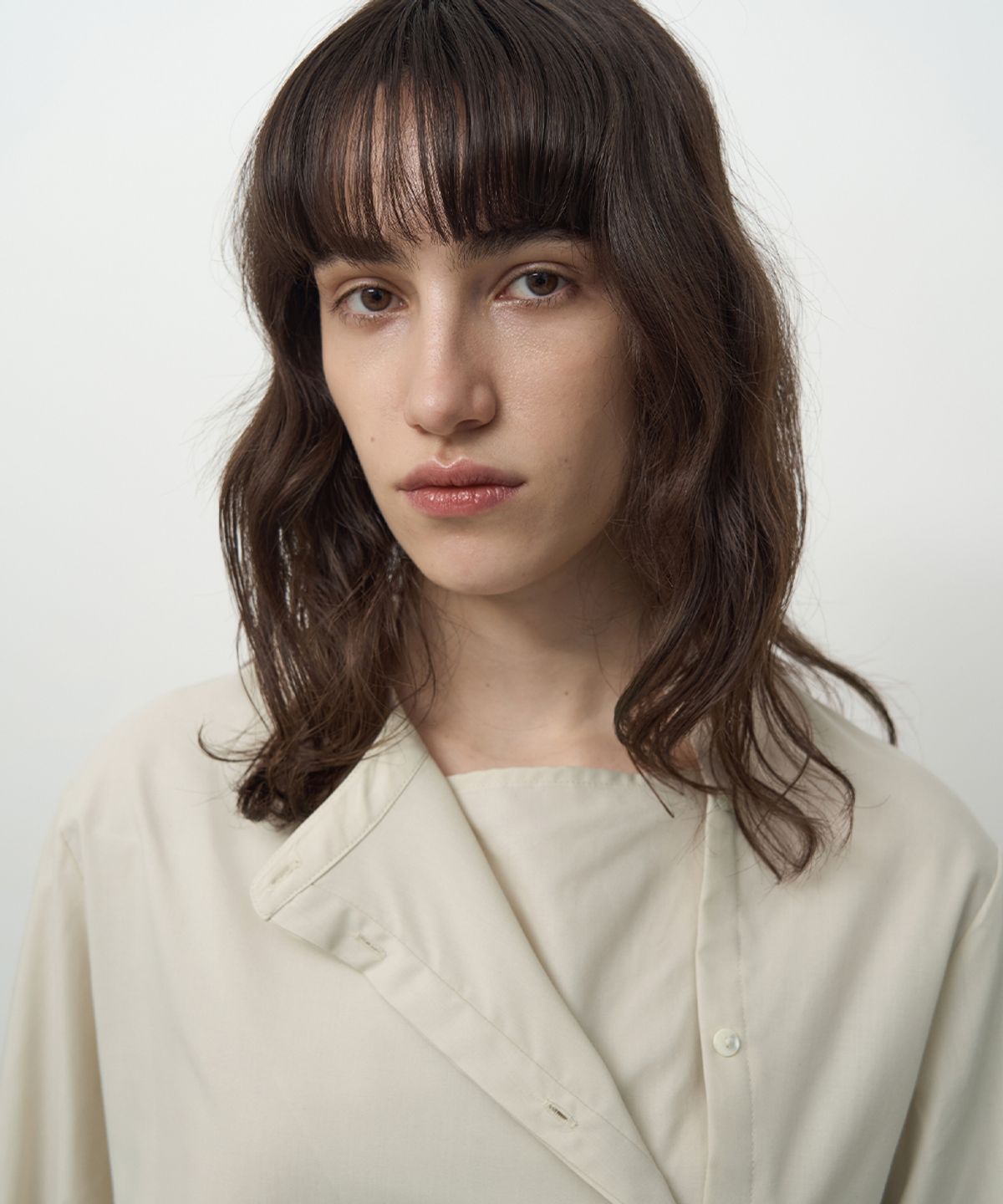 러프사이드 화이트라벨(ROUGH SIDE WHITE LABEL) Tied Wrap Blouse Oatmeal