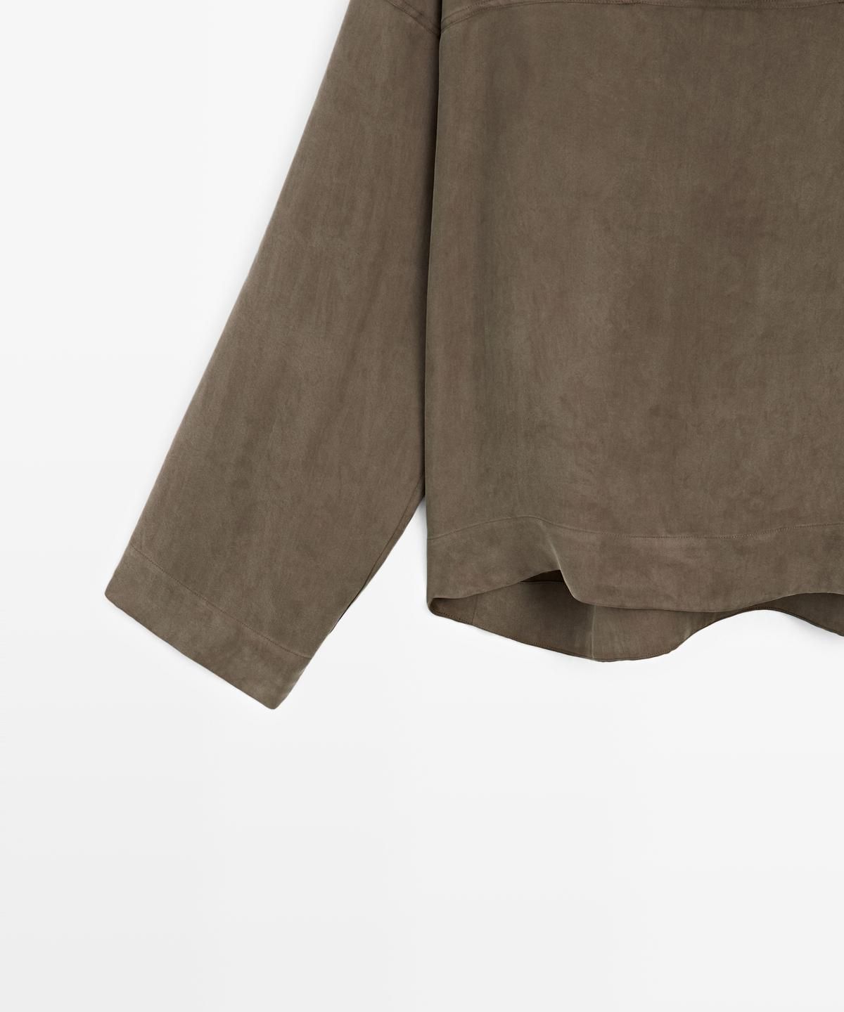마시모두띠(MASSIMO DUTTI) 드레이프 디테일 플루이드 셔츠