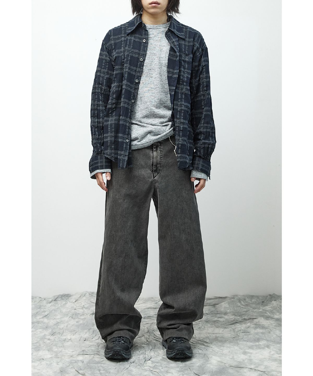 해칭룸(HATCHINGROOM) Regular Trouser Velvet Denim Grey