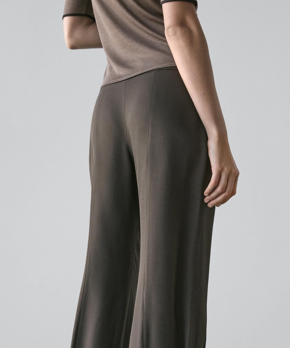 마시모두띠(MASSIMO DUTTI) 플루이드 사루엘 팬츠