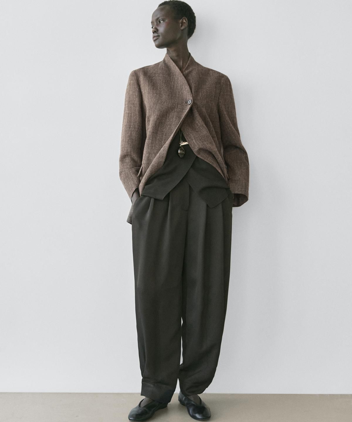 마시모두띠(MASSIMO DUTTI) 하이넥 울 마블 코트