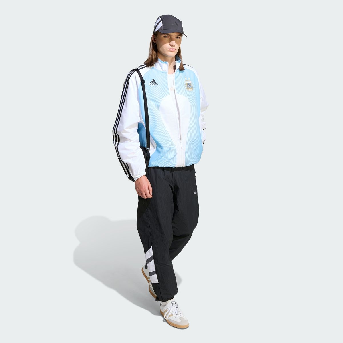 아디다스(ADIDAS) 산티아고 트랙 팬츠 KE3430