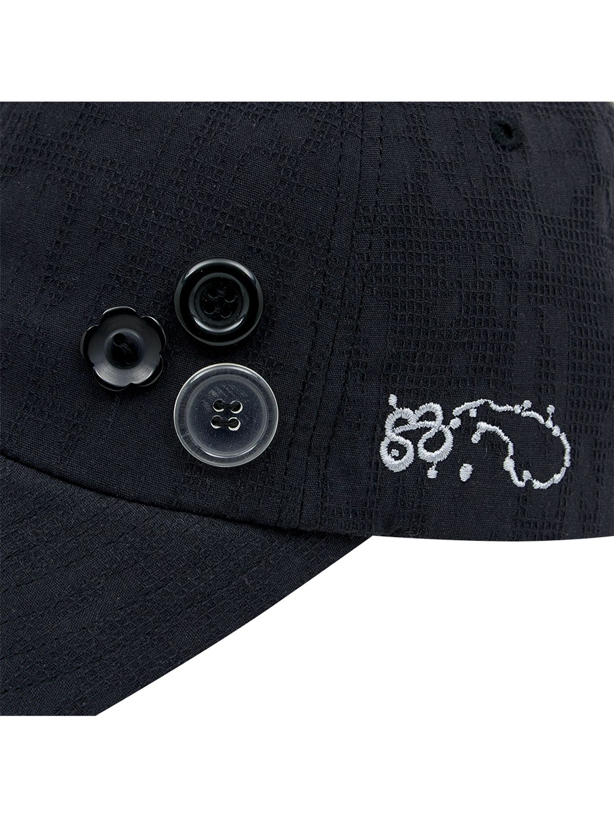 뚜오미오(TUOMIO) BUTTON RIBBON CAP [BLACK]