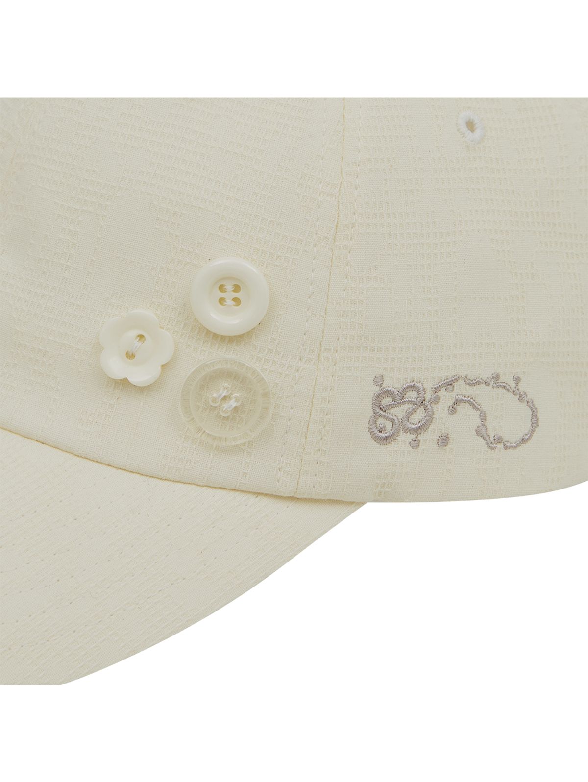 뚜오미오(TUOMIO) BUTTON RIBBON CAP [CREAM]