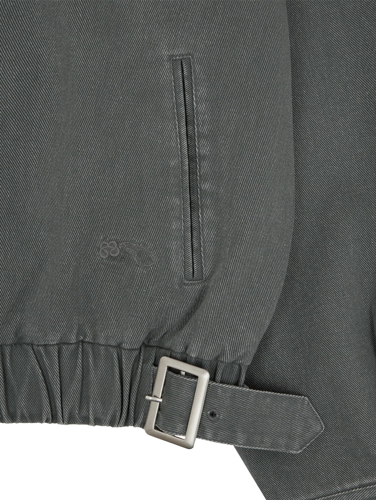 뚜오미오(TUOMIO) ROUND COLLAR WASHED BOMBER [CHARCOAL]