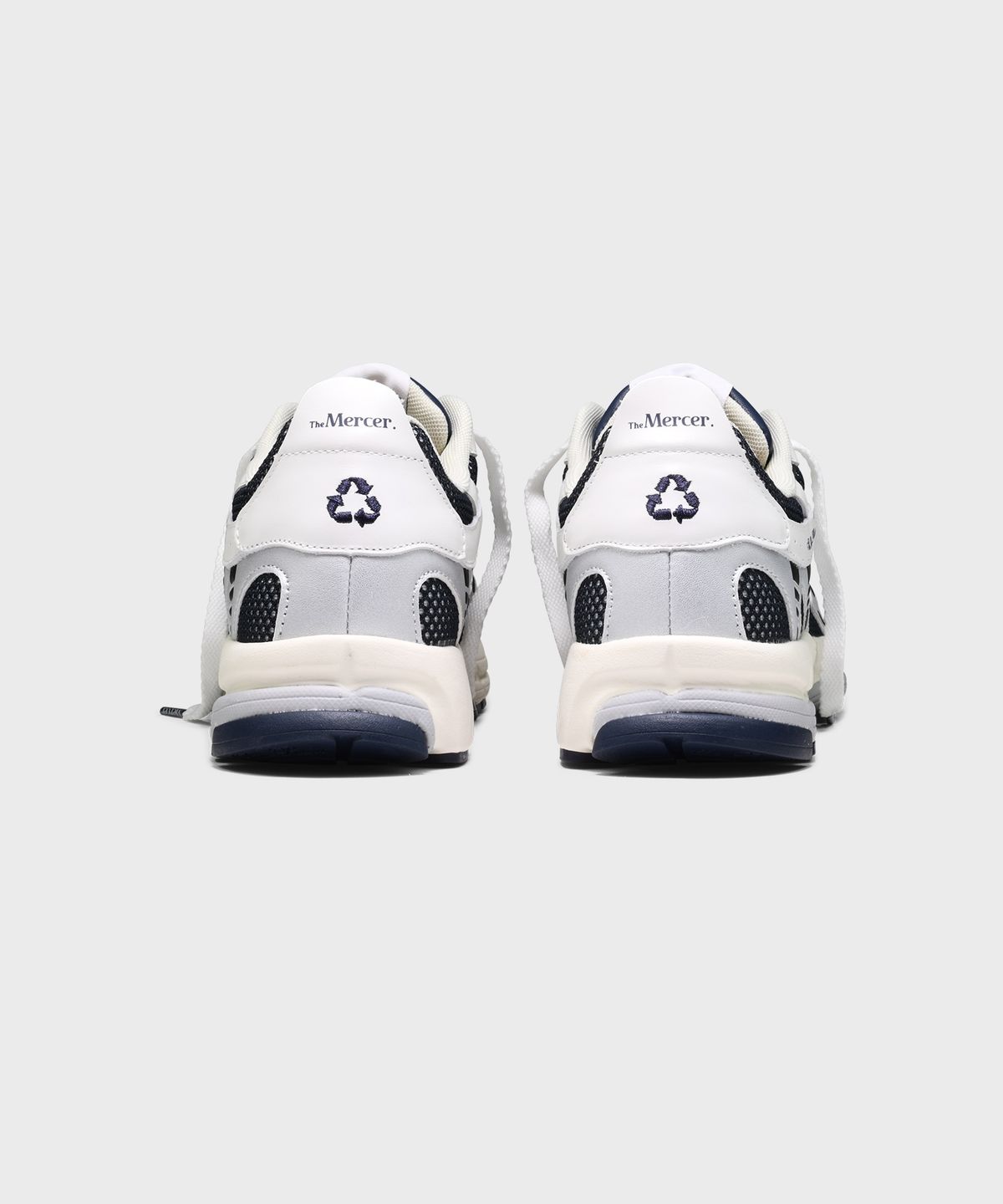 더 머서 브랜드(THE MERCER BRAND) (U) 더 리런 화이트 실버 화이트/블랙 THE RE-RUN WHITE SILVER WHITE/BLACK