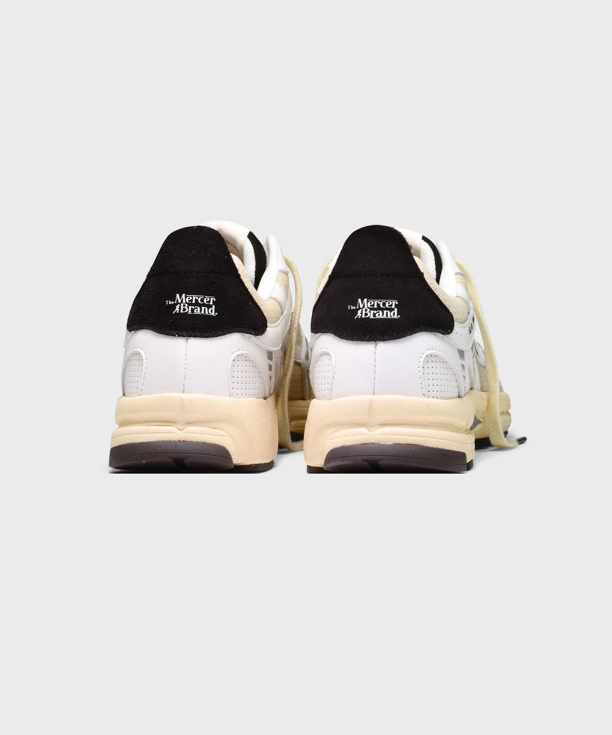 더 머서 브랜드(THE MERCER BRAND) (U) 더 리런 빈티지 나파 화이트/브라운 THE RE-RUN VINTAGE NAPPA WHITE/ BROWN
